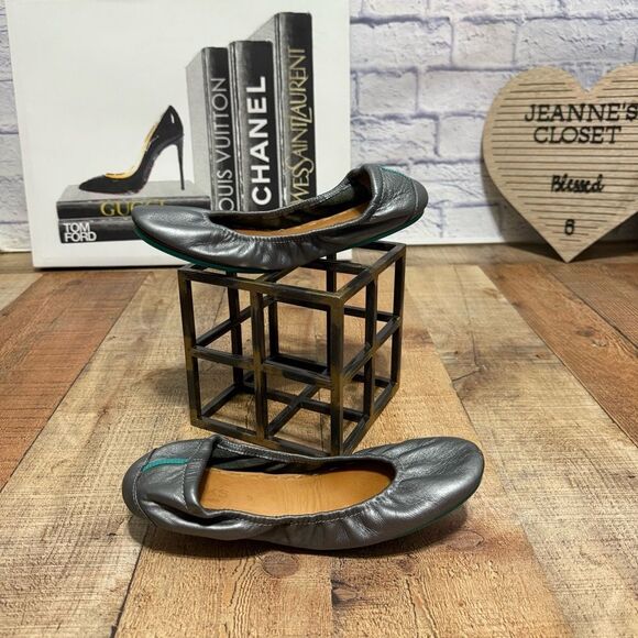 Tieks by Gavrieli Leather Ballet Flats Metallic Pewter Silver Women's Size 9 - Picture 8 of 11